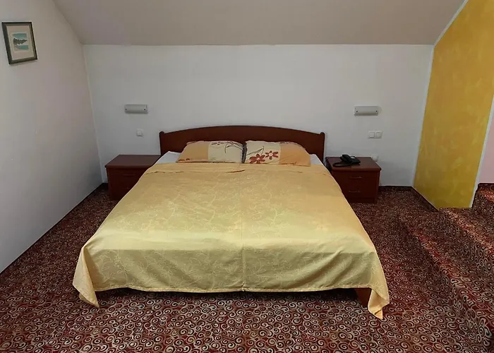 Gasthuis Gostisce Senica Senovo